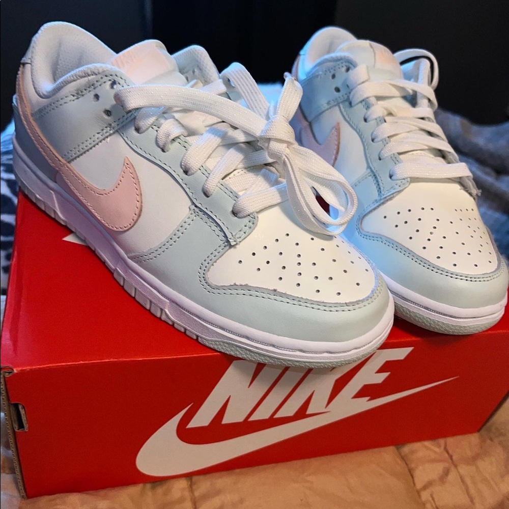 Women Nike Dunk Low